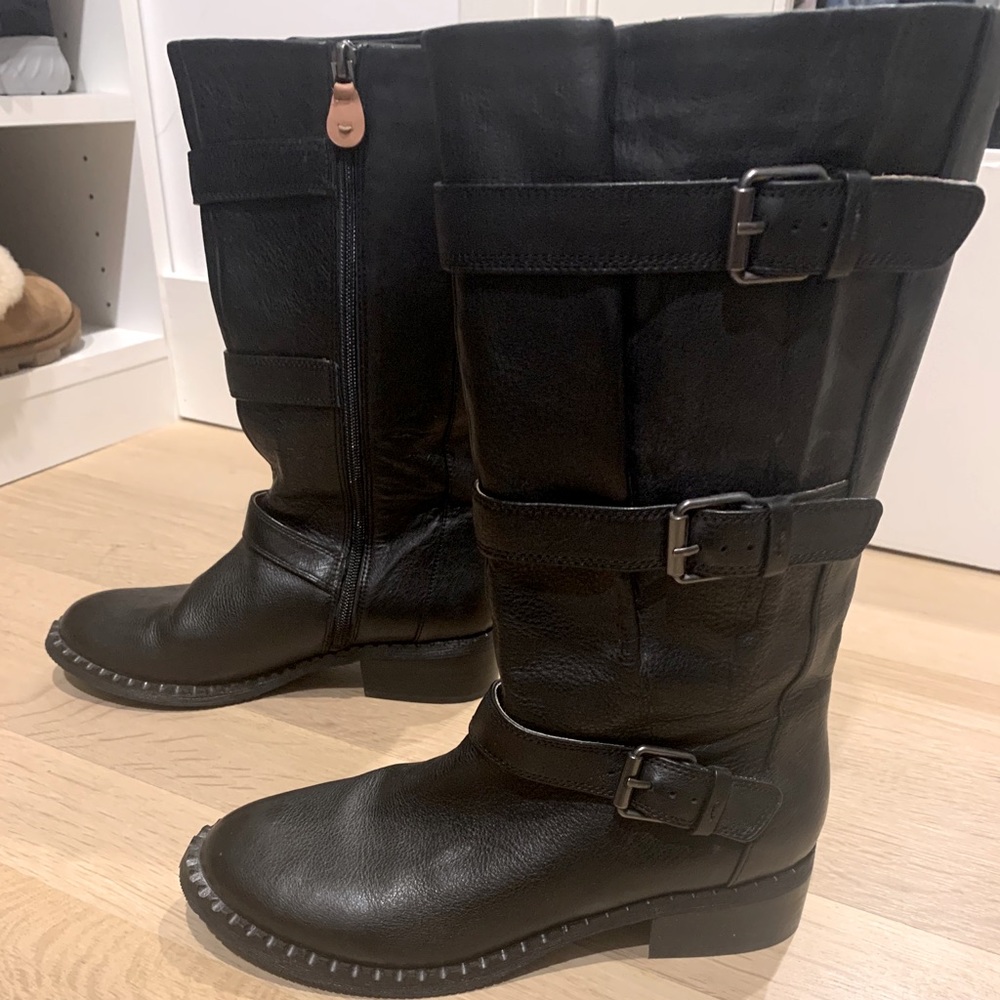 NEW GENTLE SOULS BLACK BUCKLE BOOT SIZE 7